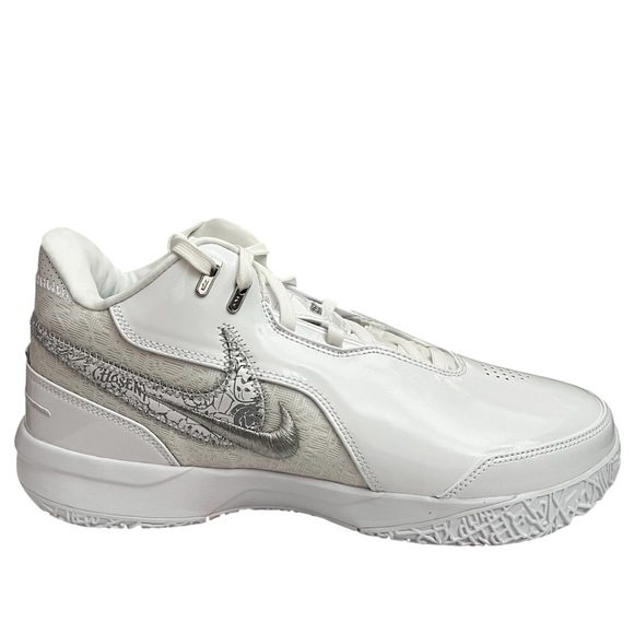 Nike Zoom LeBron NXXT Gen AMPD Basketball FJ1566-102 NEW Mens Sz 11/WMNS 12.5 - Picture 1 of 13